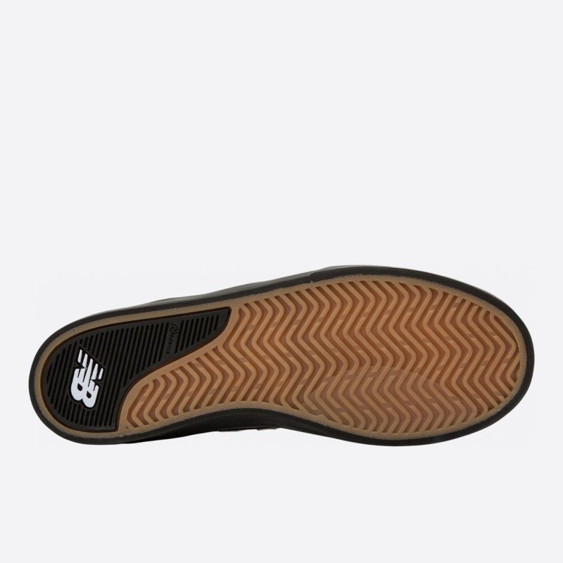 Pánske čierne tenisky New Balance NM379GNY podrážka